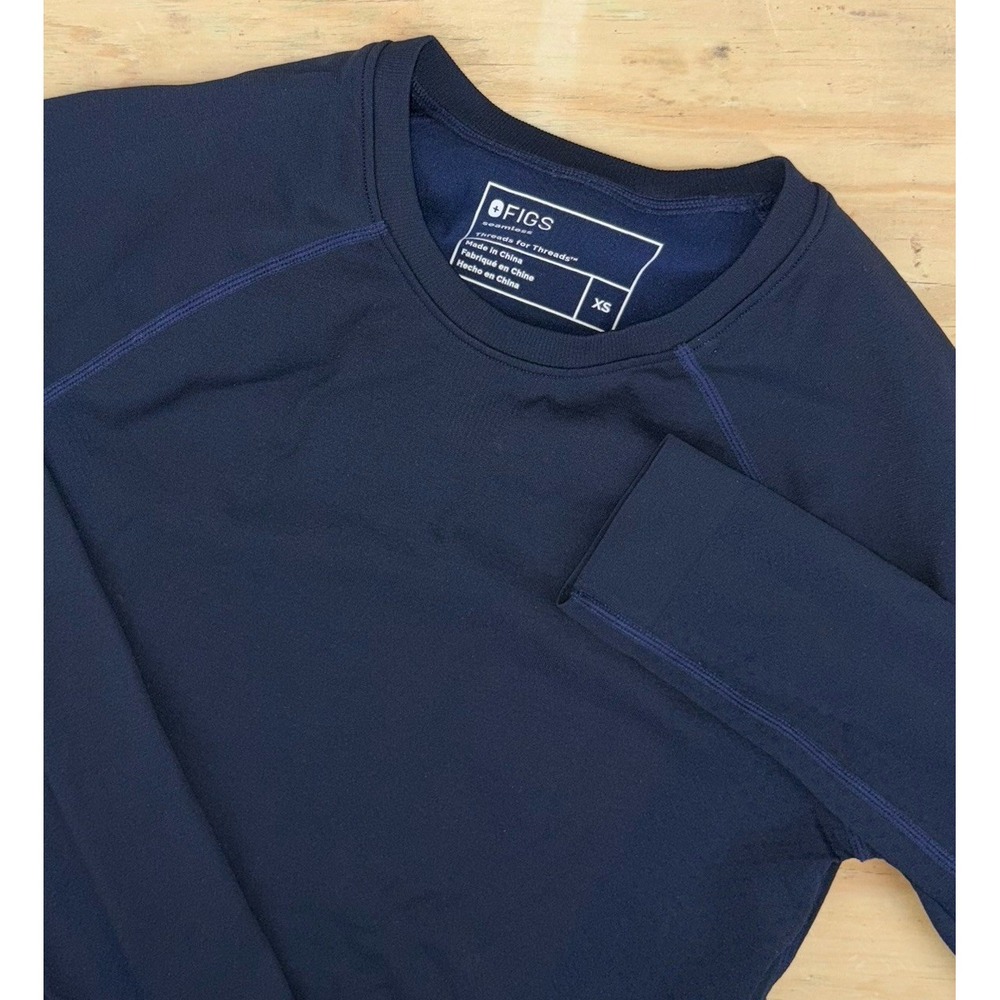 FIGS Salta Seamless Long Sleeve Underscrub Top Navy Blue XS W22KW1010